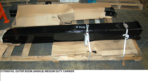 Outter Boom (4,000 lb) Medium Duty Carrier