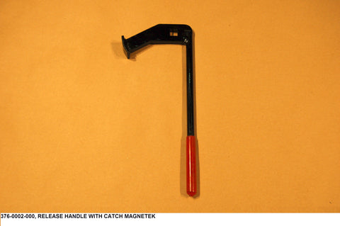 Release Handle With Catch