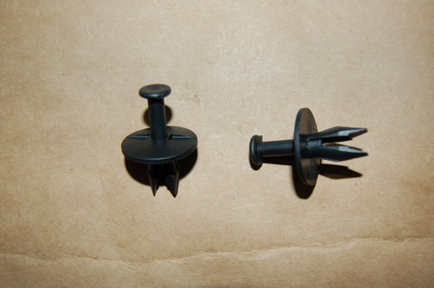Push pin retainer / Plastic rivet common to GM products   PN: 14010